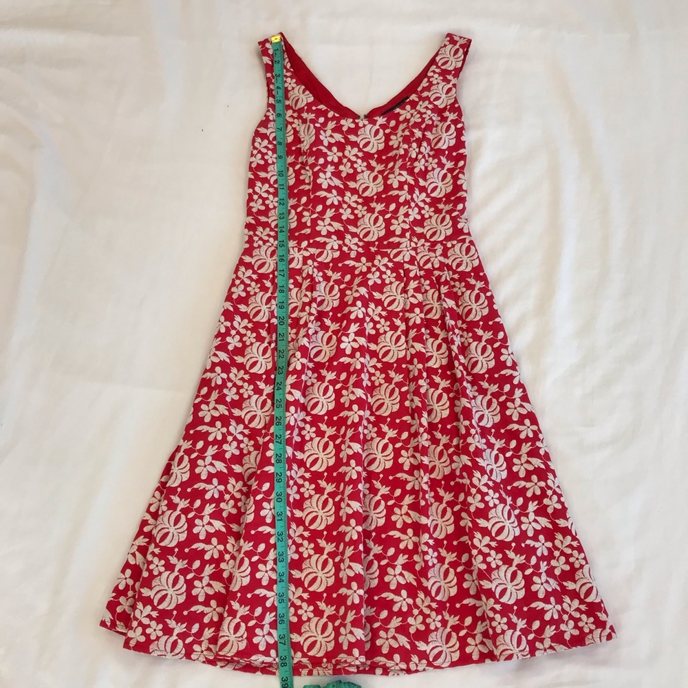 🌺 Betsy Johnson Red Embroidered Flower Dress - Picture 10 of 14